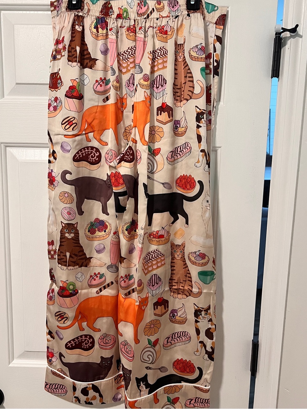 Karen Mabon x Anthropologie Cat Cafe Pajama Set NWT - Picture 13 of 13